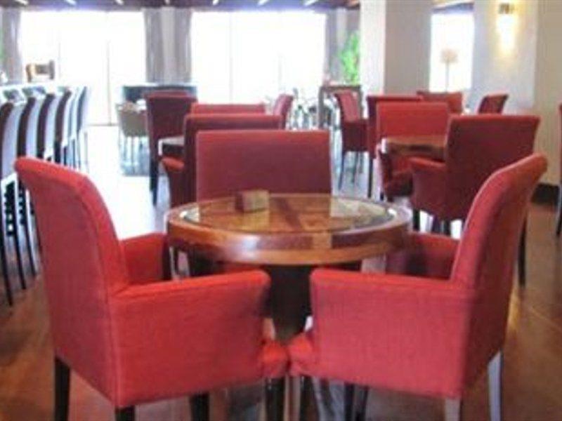 Hotel Deville Prime Salvador Eksteriør bilde The interior of the restaurant